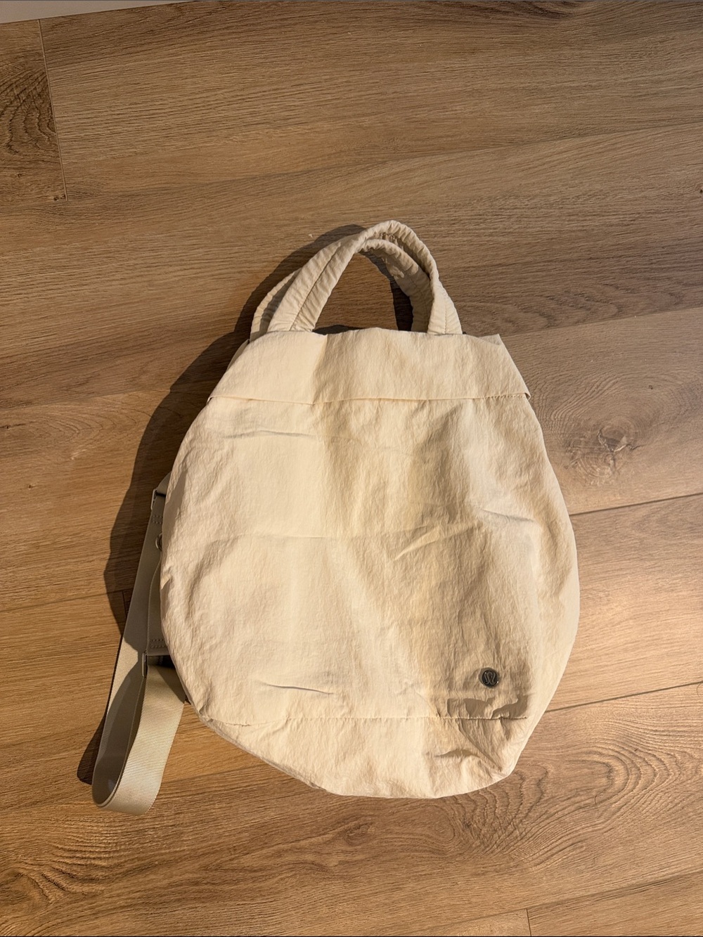 Lululemon Cream Women’s On My Level 2.0 Bag - 20L